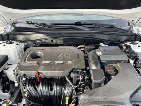 Used 2019 Kia Optima LX image 22