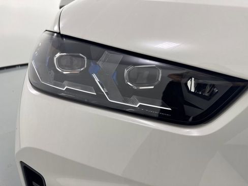 New 2026 BMW X5 xDrive50e AWD/4WD image 9