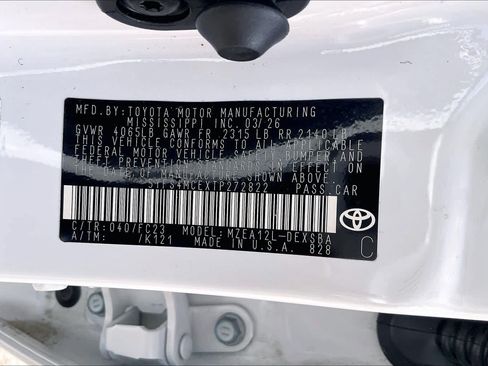 Used 2026 Toyota Corolla SE FWD image 34