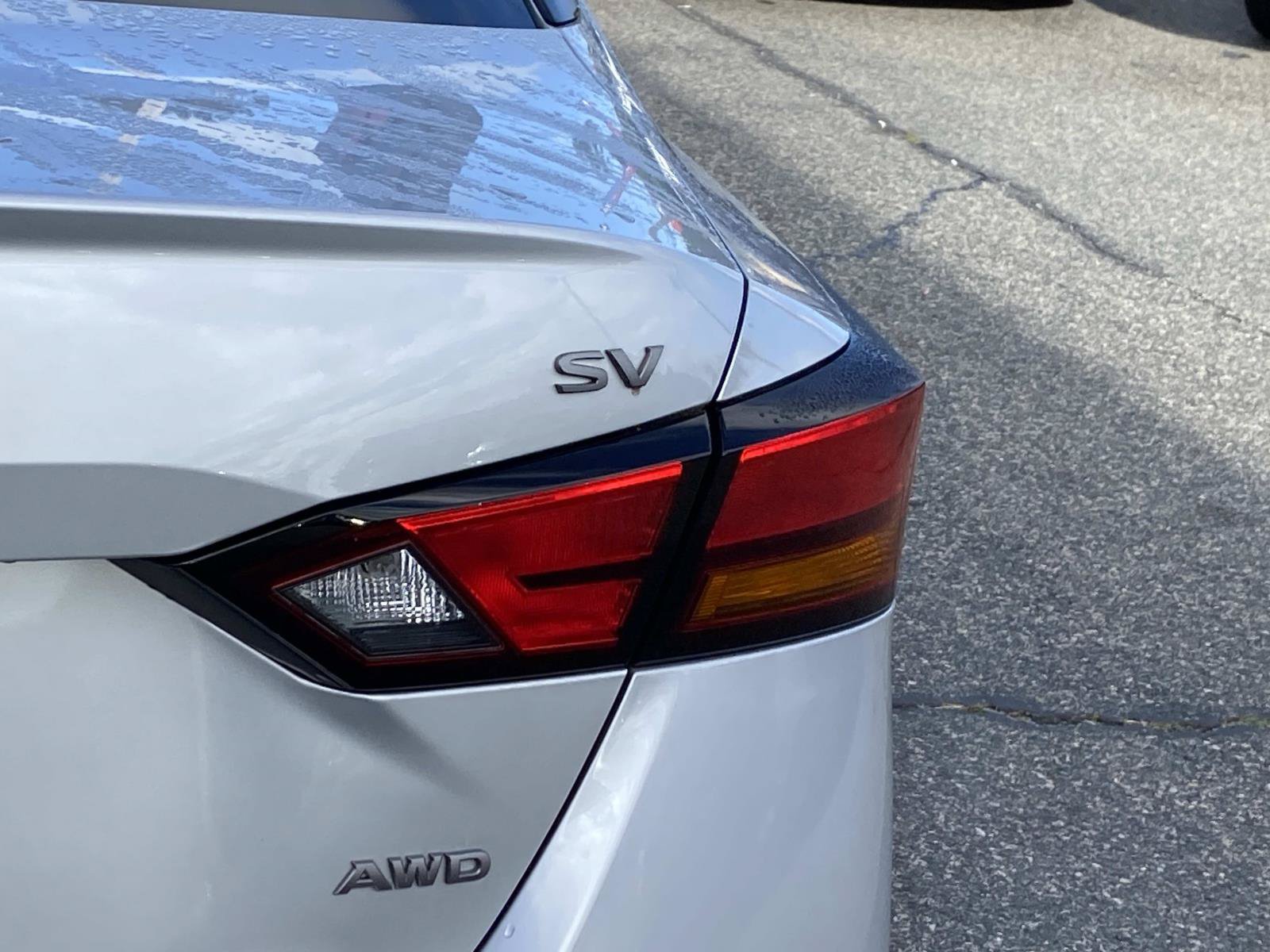 Used 2023 Nissan Altima 2.5 SV AWD/4WD image 5