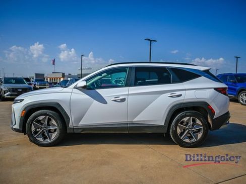 Certified 2026 Hyundai Tucson SEL FWD image 2