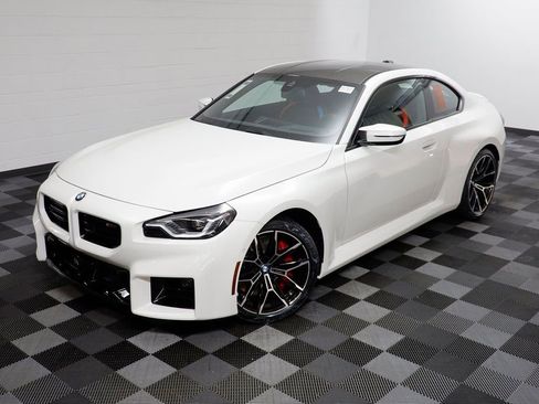 New 2026 BMW M2 w/ Lighting Package image 2