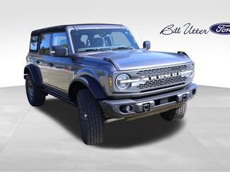 New 2025 Ford Bronco Badlands video 2