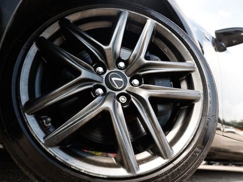 Used 2015 Lexus IS 350 w/ F-Sport Package RWD image 33
