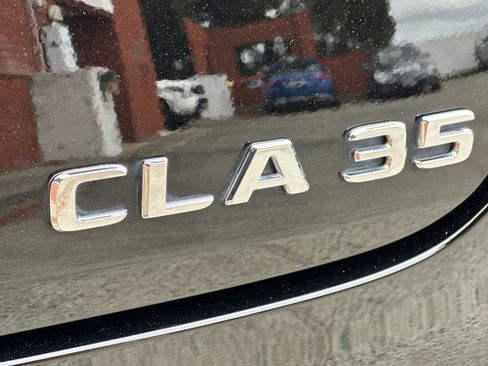 Used 2022 Mercedes-Benz CLA 35 AMG 4MATIC image 38