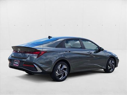 New 2025 Hyundai Elantra Sport image 2