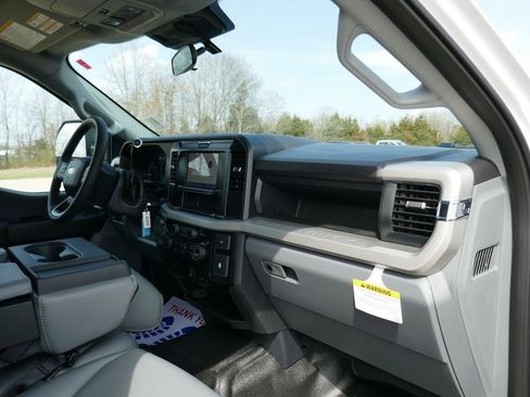 New 2026 Ford F250 XL w/ XL Off-Road Package image 12