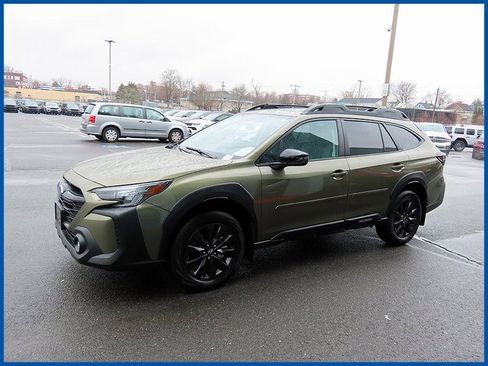 Used 2025 Subaru Outback Onyx Edition XT image 1