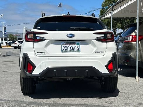 Certified 2026 Subaru Crosstrek 2.5i Premium AWD/4WD image 5