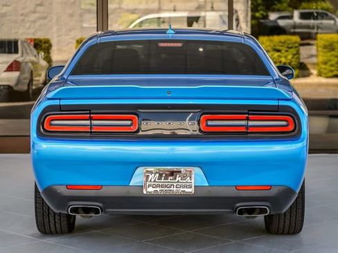 Used 2015 Dodge Challenger SXT Plus w/ Sound Group II RWD image 8