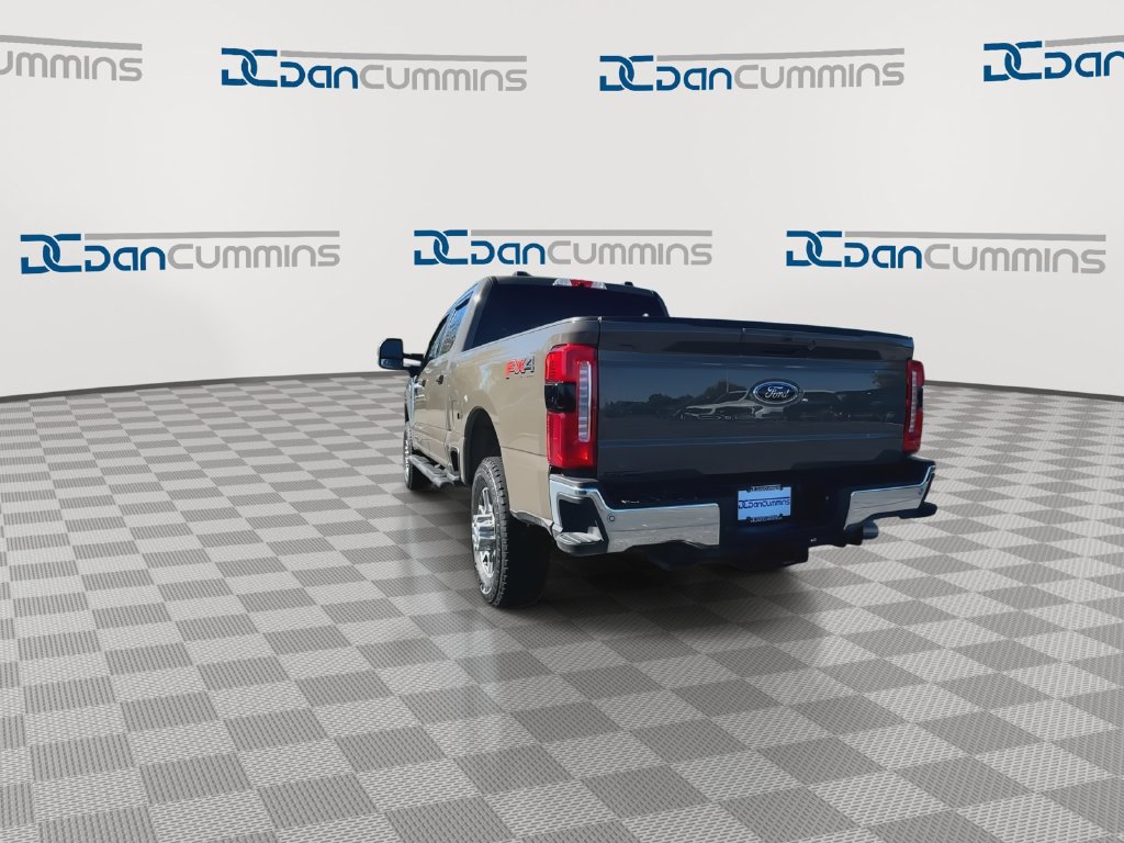 Used 2026 Ford F350 Lariat w/ FX4 Off-Road Package AWD/4WD image 7