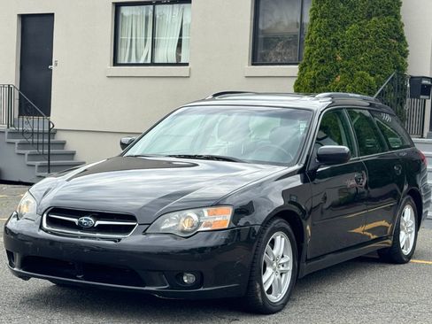 Used 2005 Subaru Legacy 2.5i Limited AWD/4WD image 1