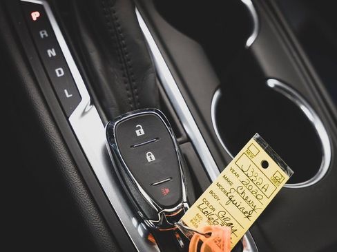 Used 2020 Chevrolet Equinox LS image 8