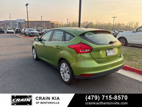 Used 2018 Ford Focus Titanium image 5