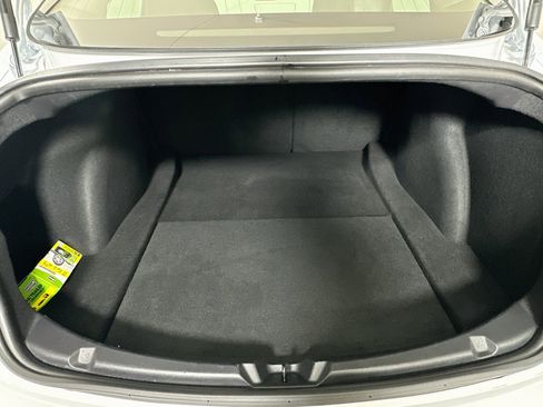 Used 2018 Tesla Model 3 Long Range AWD/4WD image 29