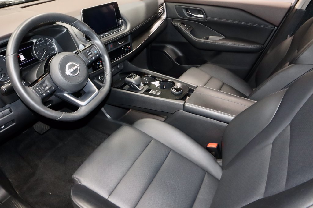 Certified 2023 Nissan Rogue SV w/ SV Premium B Package AWD/4WD image 21