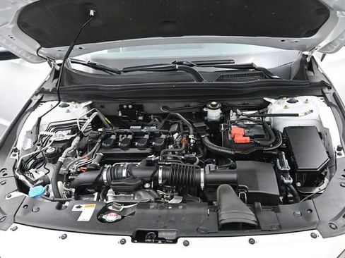 Used 2022 Honda Accord Sport image 18