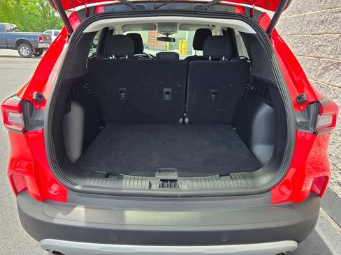 Used 2024 Ford Escape Active w/ Tech Pack #1 AWD/4WD image 35