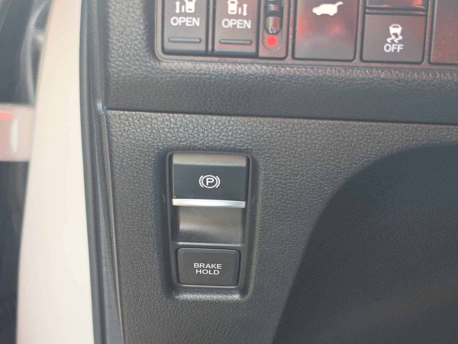 Used 2025 Honda Odyssey Touring image 18