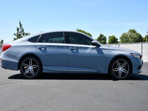 Used 2021 Honda Accord Touring image 8