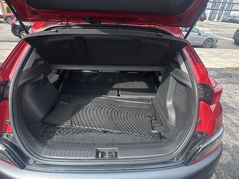 Used 2023 Hyundai Kona Limited AWD/4WD image 30