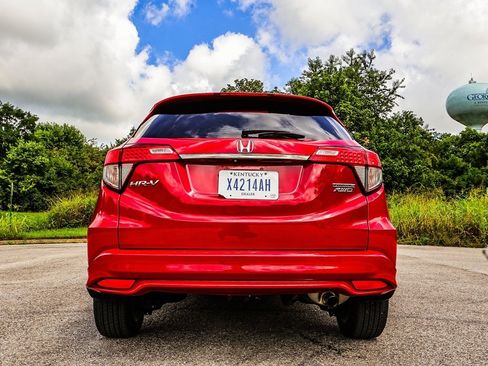 Used 2020 Honda HR-V Touring image 34