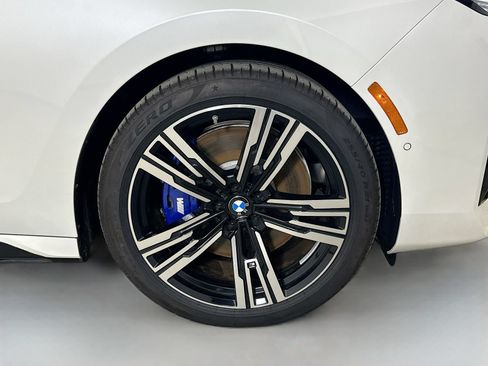 New 2026 BMW 760i xDrive w/ Executive Package AWD/4WD image 10