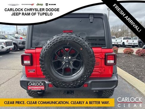 Used 2025 Jeep Wrangler Sport image 8