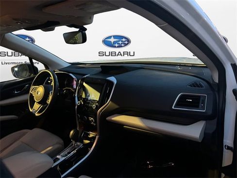 Used 2022 Subaru Ascent Premium w/ Convenience Package image 13