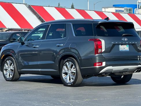 Used 2021 Hyundai Palisade Limited w/ Cargo Package FWD image 7