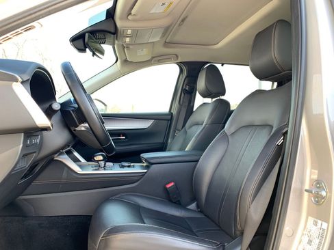 Used 2025 MAZDA CX-90 3.3 Turbo w/ Preferred Package image 29