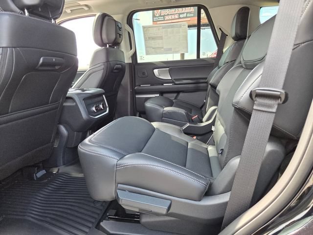 New 2026 Ford Expedition Platinum w/ Driver's Package AWD/4WD image 35