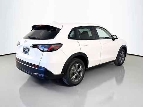 New 2026 Honda HR-V LX image 7