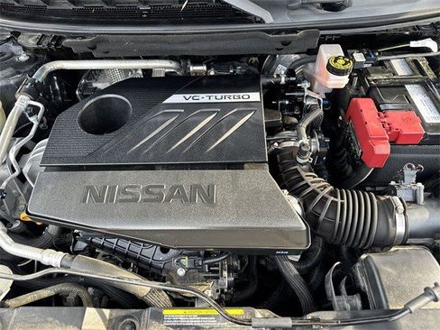 Used 2024 Nissan Rogue SL image 33