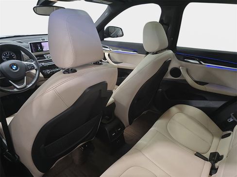 Used 2021 BMW X1 sDrive28i w/ Convenience Package image 13