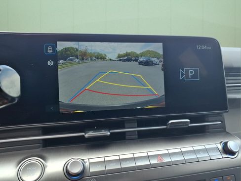 Used 2025 Hyundai Kona SEL FWD image 28