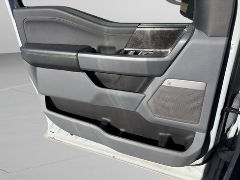 Used 2021 Ford F150 XLT w/ Equipment Group 302A High image 15