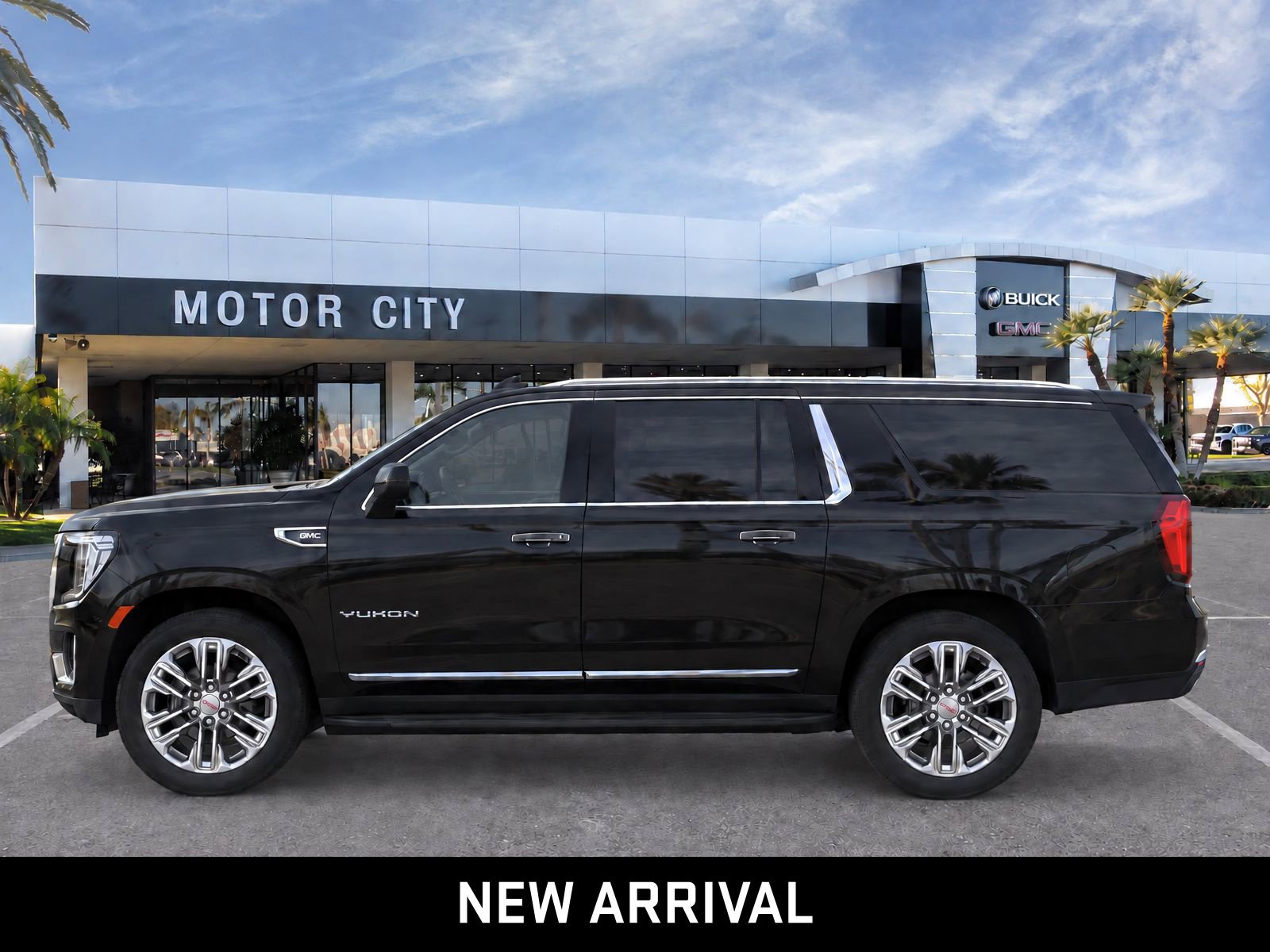 Certified 2023 GMC Yukon XL SLT RWD image 6