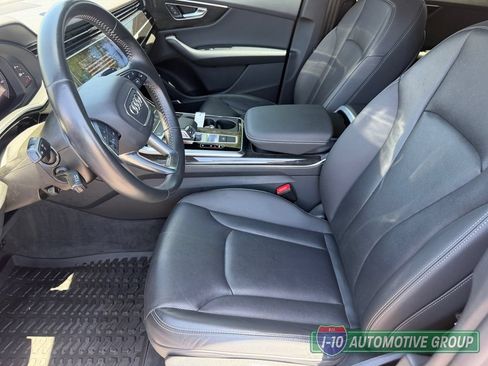 Used 2020 Audi Q8 Premium Plus AWD/4WD image 18
