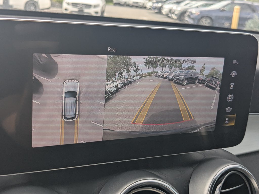 Used 2022 Mercedes-Benz GLC 300 image 10