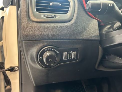 Used 2021 Jeep Compass Trailhawk AWD/4WD image 36