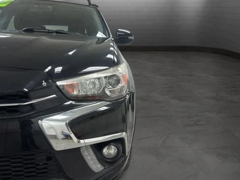 Used 2018 Mitsubishi Outlander Sport LE FWD image 32