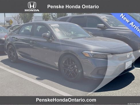 Used 2023 Honda Civic Sport image 1