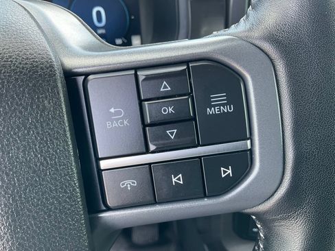 Used 2024 Ford F150 Lariat AWD/4WD image 12