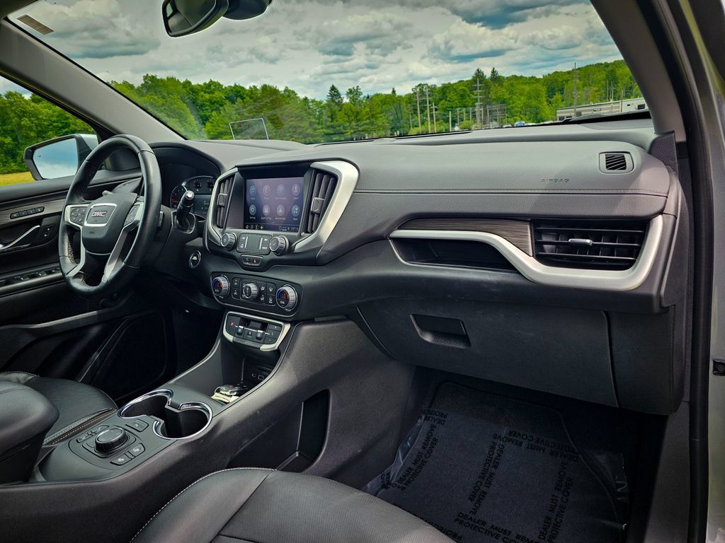Used 2023 GMC Terrain SLT w/ Tech Package AWD/4WD image 42