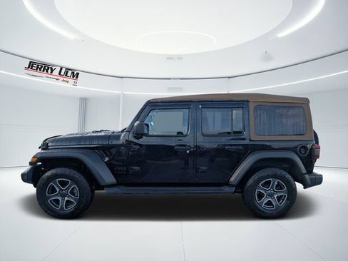 Used 2020 Jeep Wrangler Unlimited Sport AWD/4WD image 6