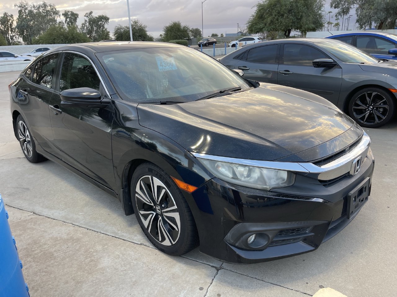Used 2016 Honda Civic EX-T image 4