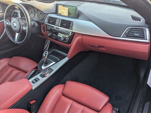 Used 2018 BMW 430i Convertible image 21