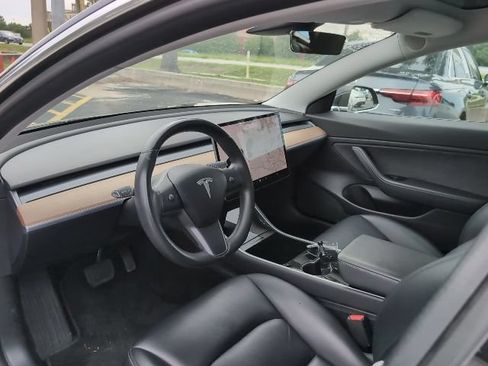 Used 2018 Tesla Model 3 Long Range AWD/4WD image 8