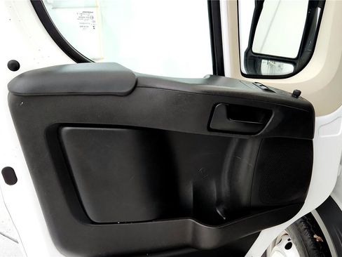 Used 2014 RAM ProMaster 1500 w/ Interior Convenience Group image 22